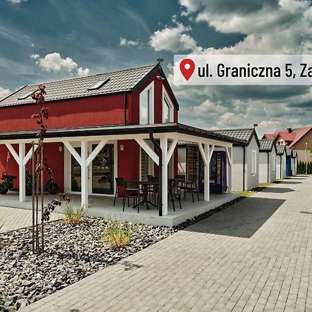 Scandi Village Zator Εξωτερικό φωτογραφία
