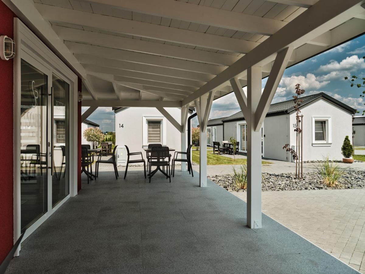 Scandi Village Zator Εξωτερικό φωτογραφία