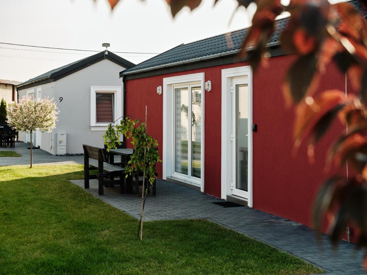 Scandi Village Zator Εξωτερικό φωτογραφία